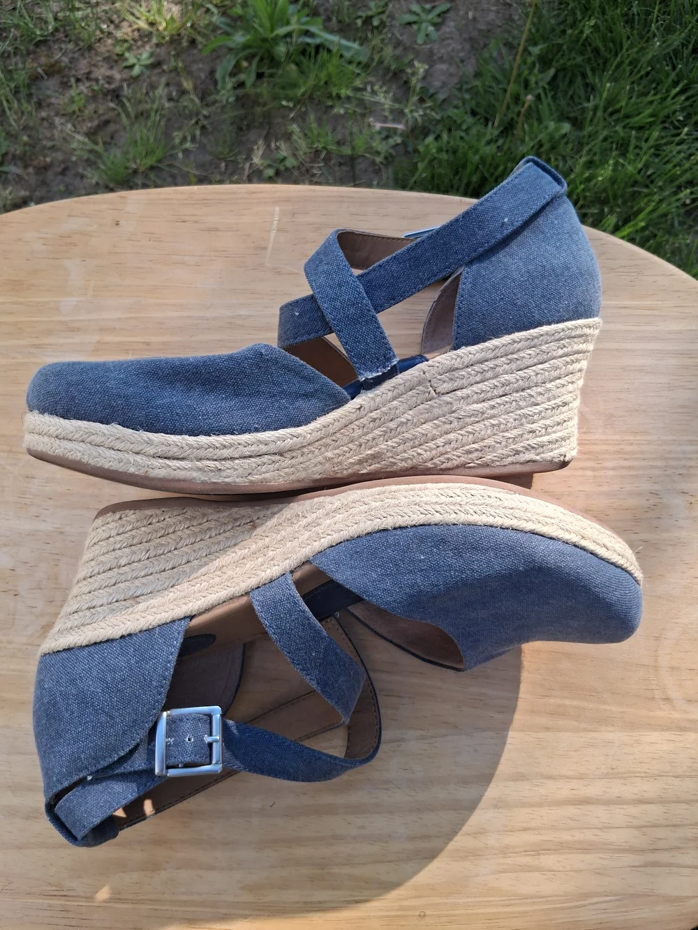 BOC Blue Canvas Espadrille Wedge Sandals Women’s Size 9 Comfort Shoes